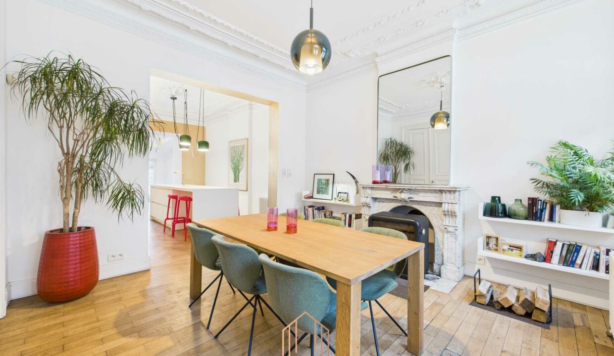 CAM01330G0-PR0078-STILL001