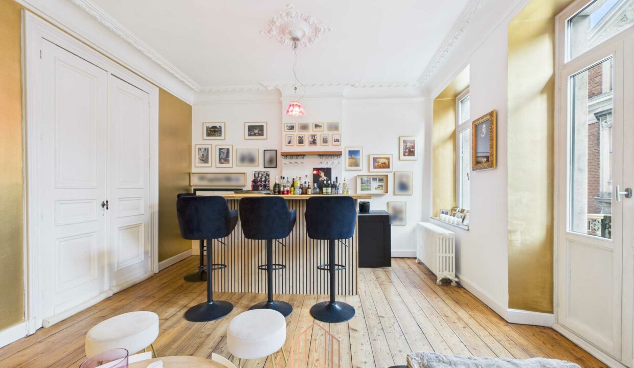 CAM01330G0-PR0078-STILL017